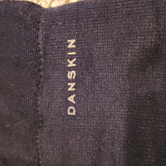 Danskin Intimates Sports Bra - Picture 2 of 4